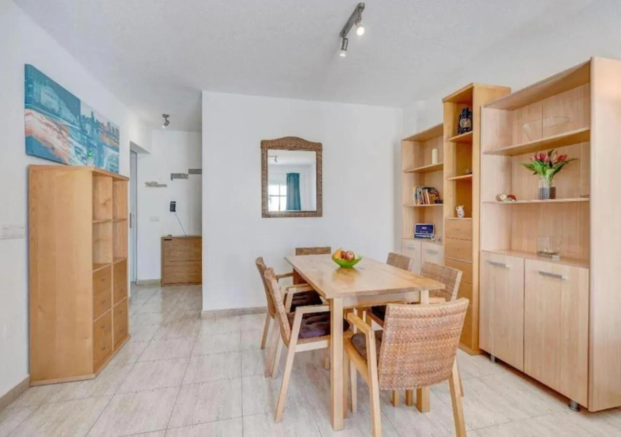 Panoramic Paradise: Stunning 3-Bedroom Retreat Callao Salvaje Spain